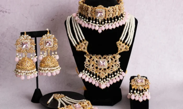 Kiran  Jewellers 